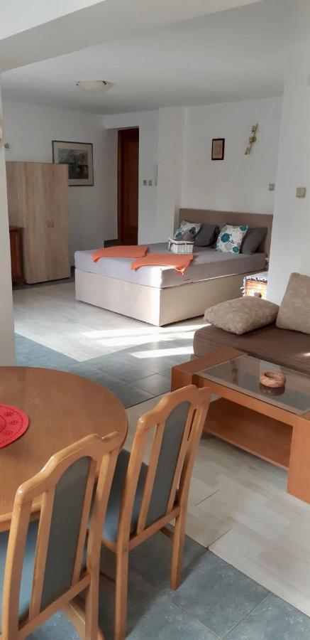 Studio Apartman Palma Novi Vinodolski Exterior photo