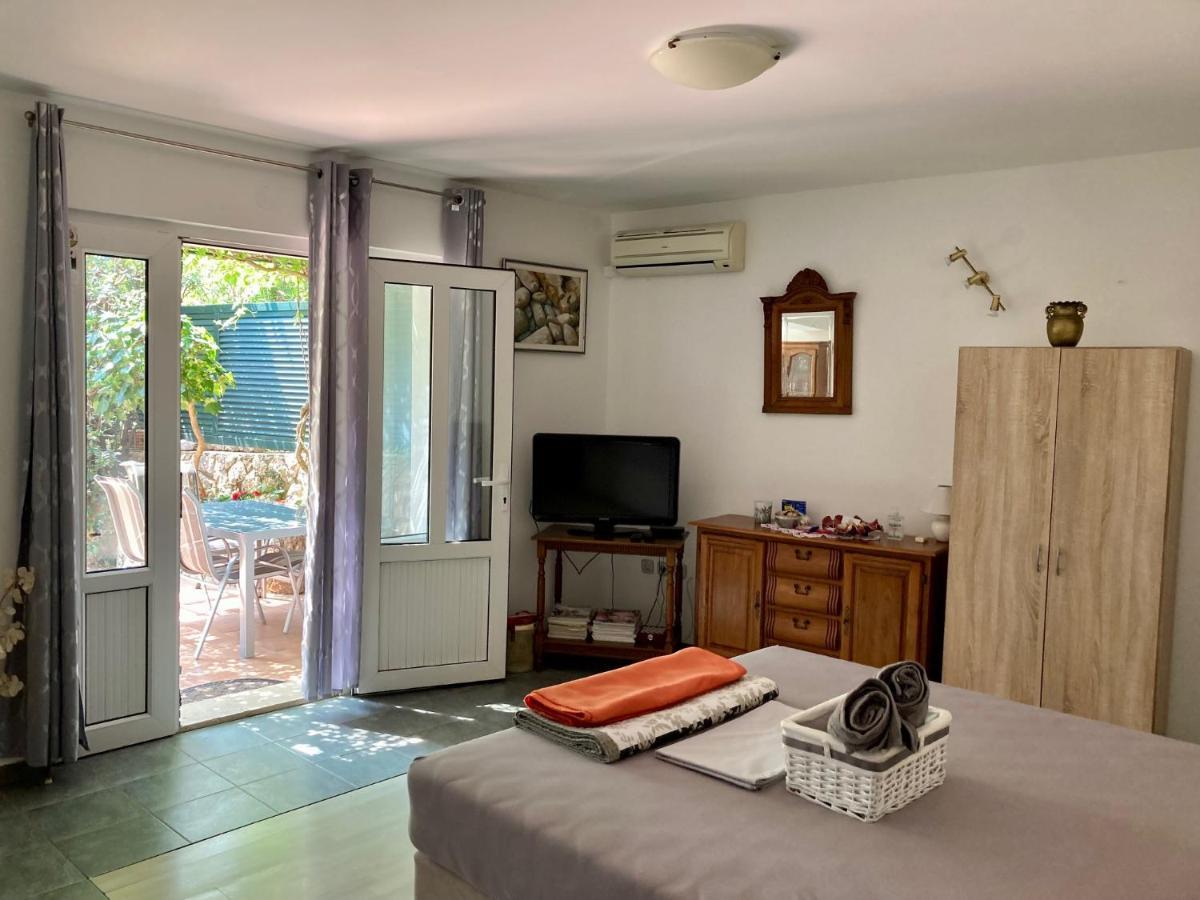 Studio Apartman Palma Novi Vinodolski Exterior photo